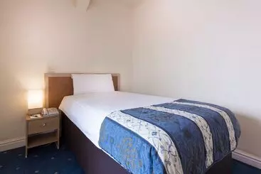 Отель The Gardens