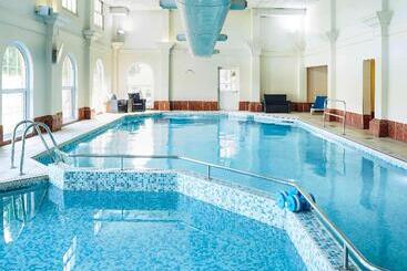 בית מלון כפרי Mercure Haydock