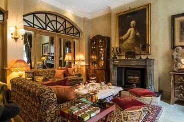 هتل San Domenico House