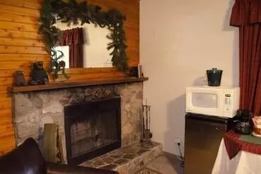 בית מלון כפרי Crandell Mountain Lodge