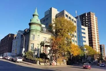 Отель De Paris Montreal