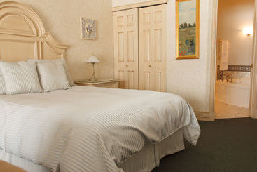 Отель Hôtel Les Trois Tilleuls