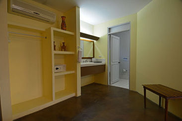 استراحتگاه Guanamar