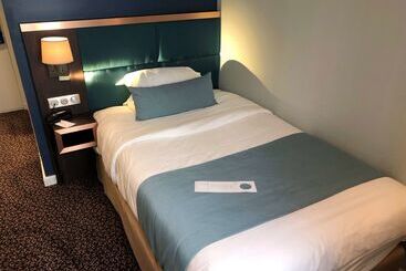 هتل Best Western Empire Elysees