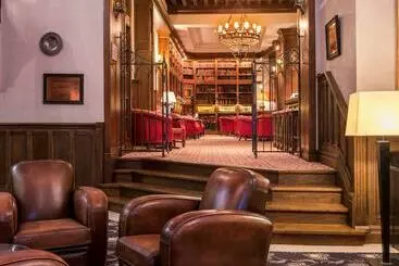 ホテル De La Cité & Spa Mgallery