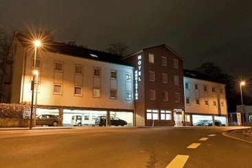 בית מלון כפרי Christina