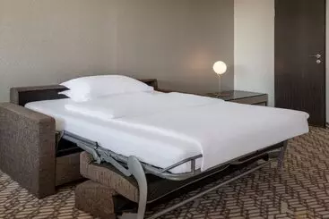 בית מלון כפרי Four Points By Sheraton Munich Arabellapark