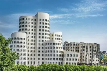 Garner Hotel Dusseldorf - Main Station by IHG