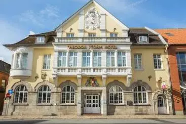 Отель Best Western Plus Theodor Storm