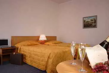 Отель Days Liebenwalde Preussischer Hof