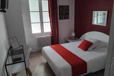 Hotel Hôtel Les Thermes