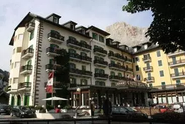 G. Hotel Des Alpes