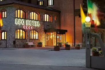 هتل Leo
