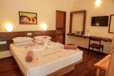 هتل Detour Beach View