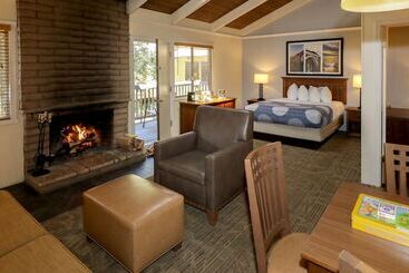 ホテル Big Sur Lodge