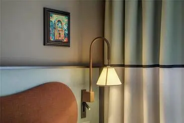 The Spring House Hotel Rome Vatican, Tapestry Collection Hilton