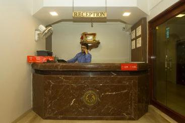 Hotel Metro Palace By Oyo Rooms