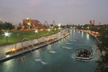 Отель Holiday Inn Monterrey Parque Fundidora, An Ihg