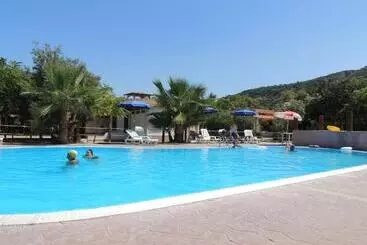 Hotel Baia Di Zambrone