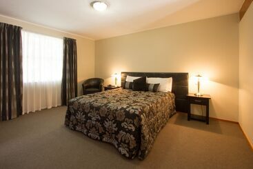 Balmoral Lodge Motel