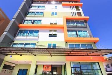 Hotel Ilife Residence Chalong