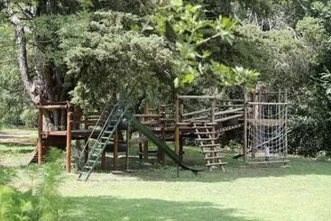 Hotelli The Nest Drakensberg Mountain Resort