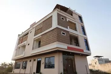 Hotel Dhola Maru Residency By Oyo Rooms