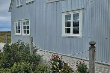 پانسیون Lambalækur