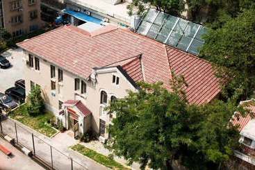 Joy Plus International Youth Hostel