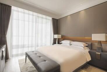 هتل آپارتمان Himalaya Serviced Residences Chongqing