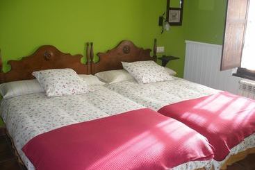 بنسيون La Fragua Del Canajal Apartamentos