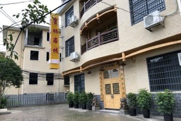 Zhangjiajie Yunqi Inn