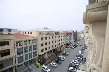 Altus Hotel Baku   Free Massage