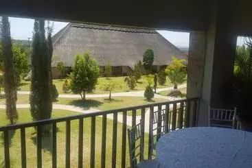 Hotel Samfred Garden