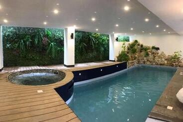 Otel El Puerto Boracay