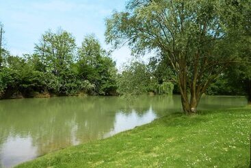 Отель Camping La Bastide