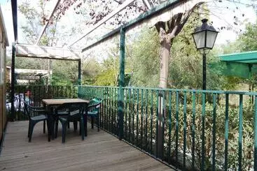 Hotel Camping Rural Presa La Vinuela