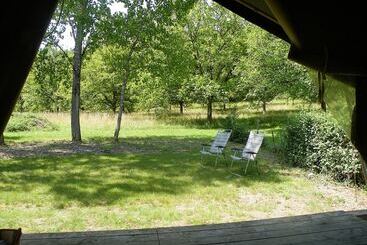 Отель Le Domaine De Pecany