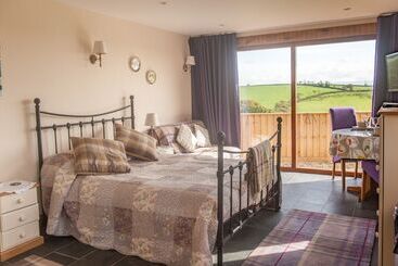 Frankaborough Farm Holiday Cottages