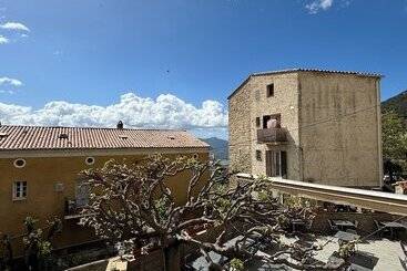 هتل Hôtel Restaurant U Santa Maria