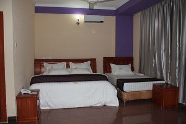 Отель Wanyama Kariakoo