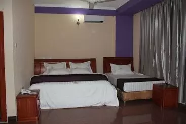 ホテル Wanyama  Kariakoo