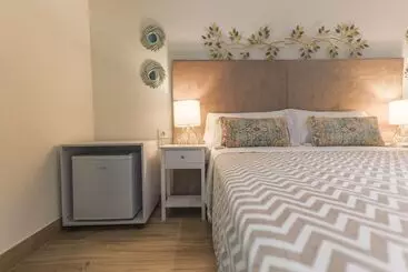 Hostelli Habitaciones Amelia