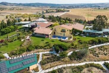 ホテル Aal Cachucho