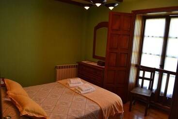 فندق ريفى Casas Viduedo