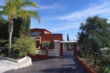 تختخواب و صبحانه Finca La Vida Loca