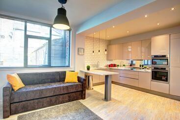 游客公寓 Piccadilly Suites