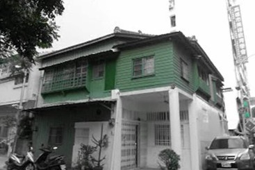 Century Green Lodge Hostel