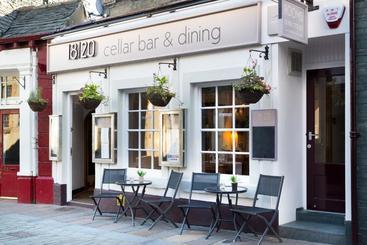 Hostal Keswick Lake Road Apartments