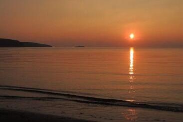 Sunset Bed And Breakfast